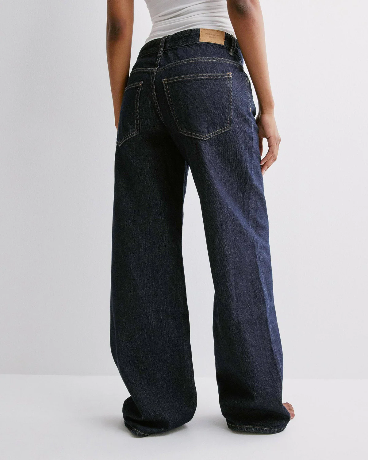 Navy Blue Wide Leg Jeans - Image 2